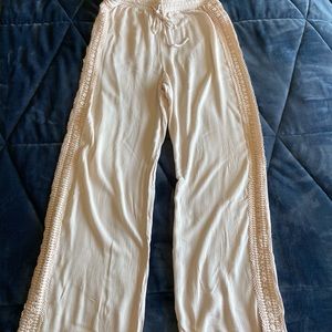 Love Tree woman beige pants